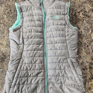 North Face vest kids size large 14/16